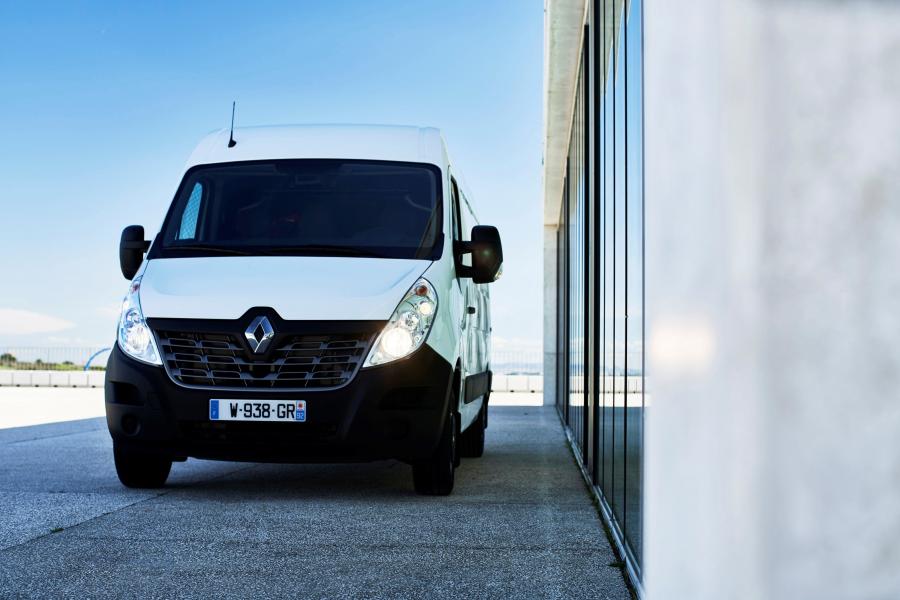  Renault Master Z.E. L3H2 Van 2017 года  (фото 39 из 42)